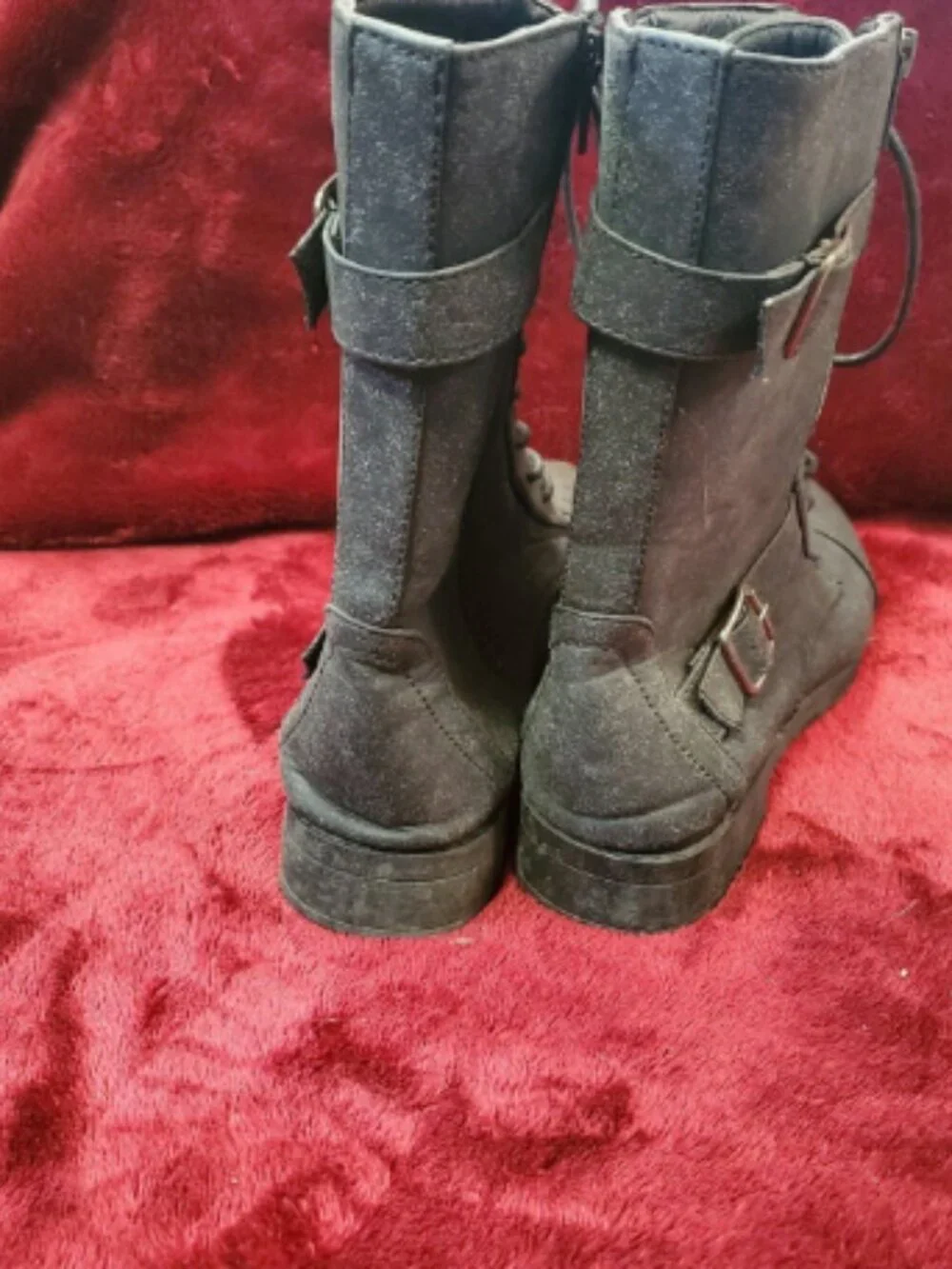 Etc! Suede Zip Entry Round Toe Boot